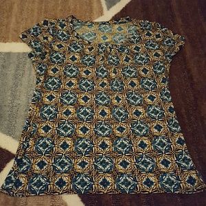 Short sleeve shirt
